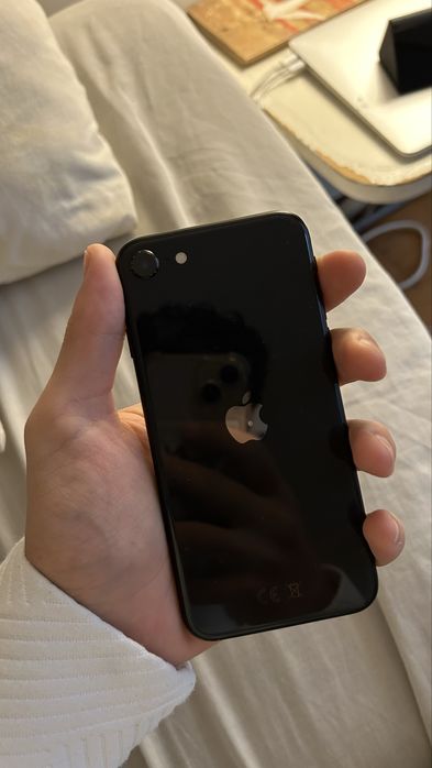 Iphone SE (2022)