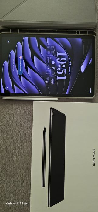 Galaxy Tab S11 128gb (Stan Idealny. Etui i szkło)