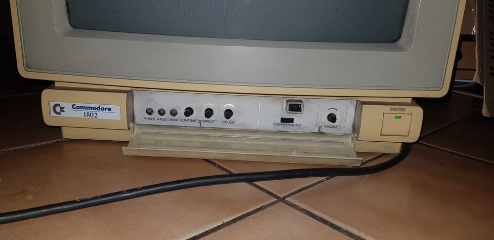 monitor commodore 1802