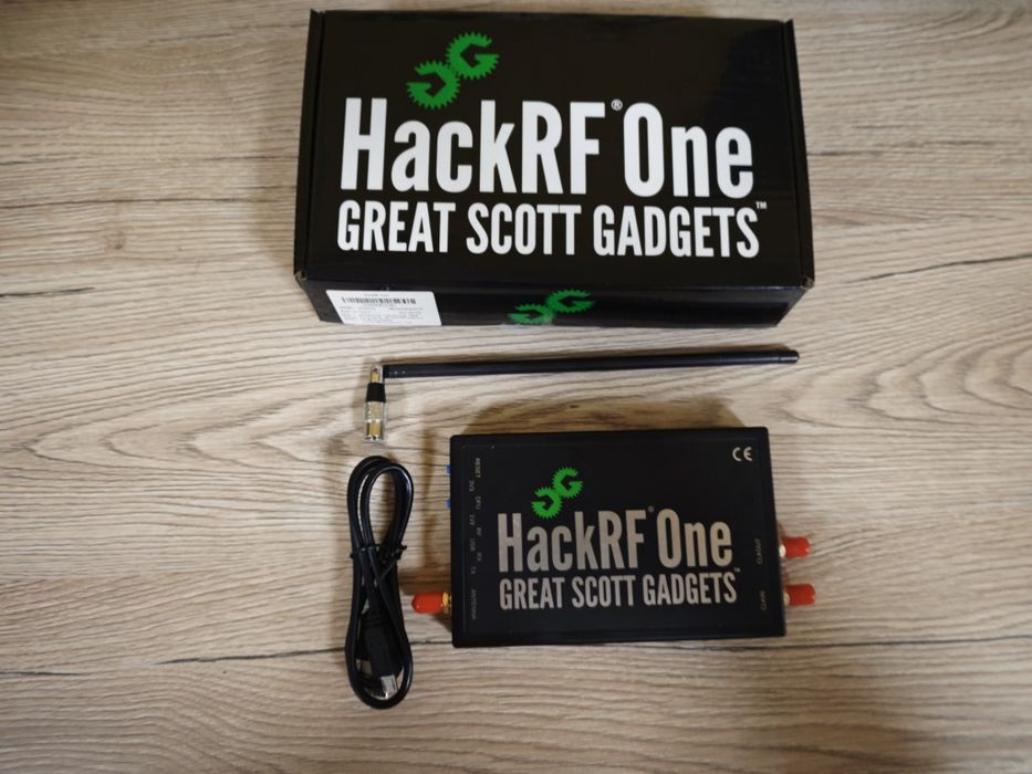 HackRF One - Speed Studio - Great Scott Gadgets