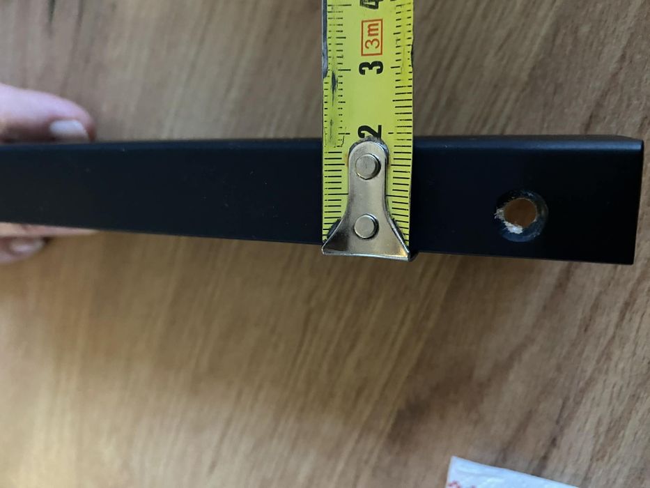 Uchwyty krawędziowe do mebli