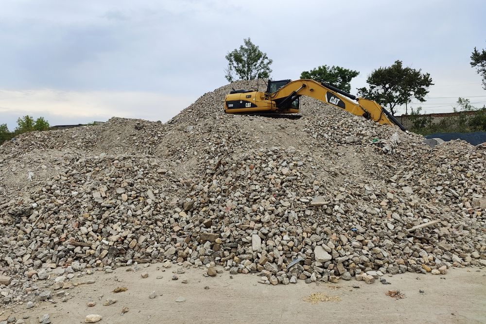 Бой бетонна, глина, песок карьерный опт с НДС