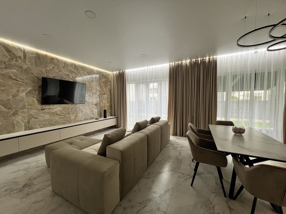 ДОМ,ГЕНЕРАТОР та інвертор Deye ,котедж ,метро Осокорки,озеро,Osocor