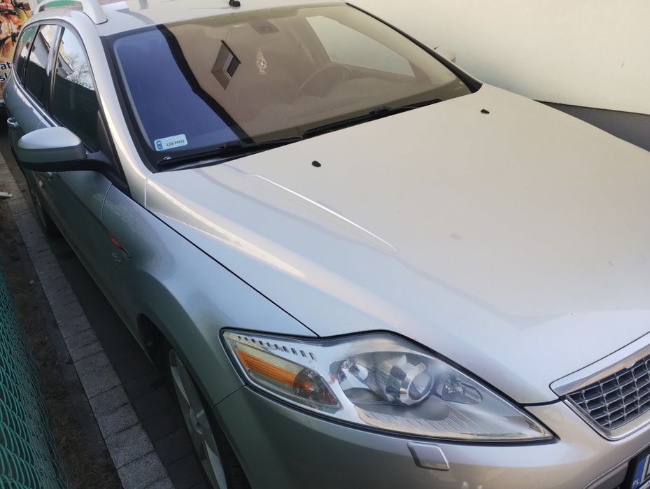 Ford Mondeo kombi 2.5T gaz