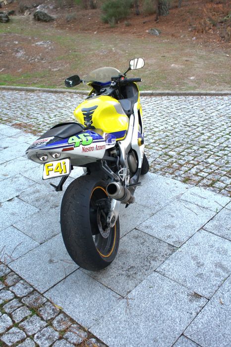 Honda CBR 600 F4i – Edição Especial Valentino Rossi
