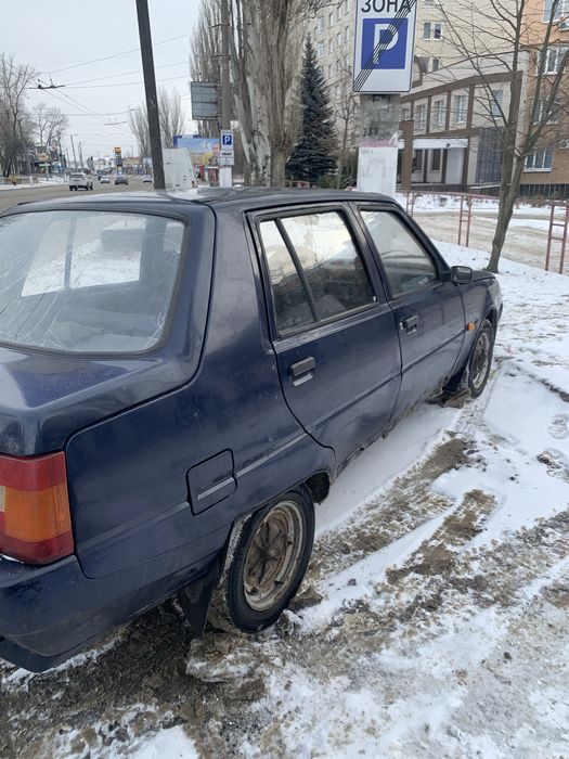 Заз Славута (таврия)