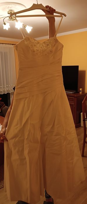 Suknia ślubna na wzrost około 175