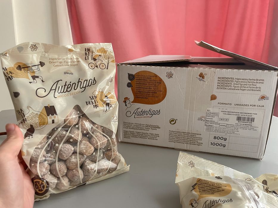 Інжир іспанський сушений в рисовому борошні. Фасований по 500г