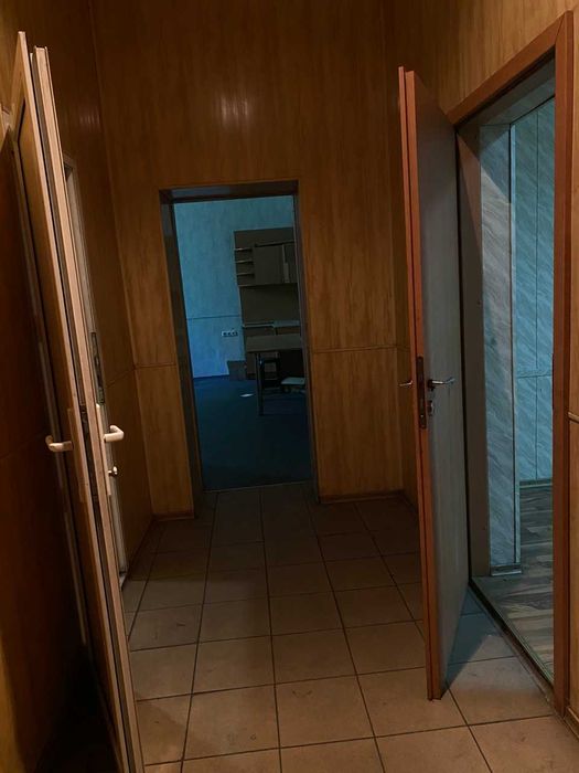 Сдаем в аренду офисные и промышленные помещения