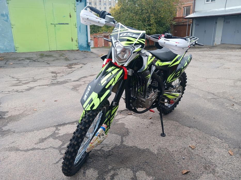 BSE J 11 Enduro..