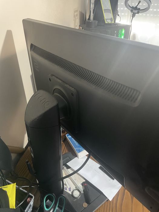 Monitor benq xl2411p 144hz 24”