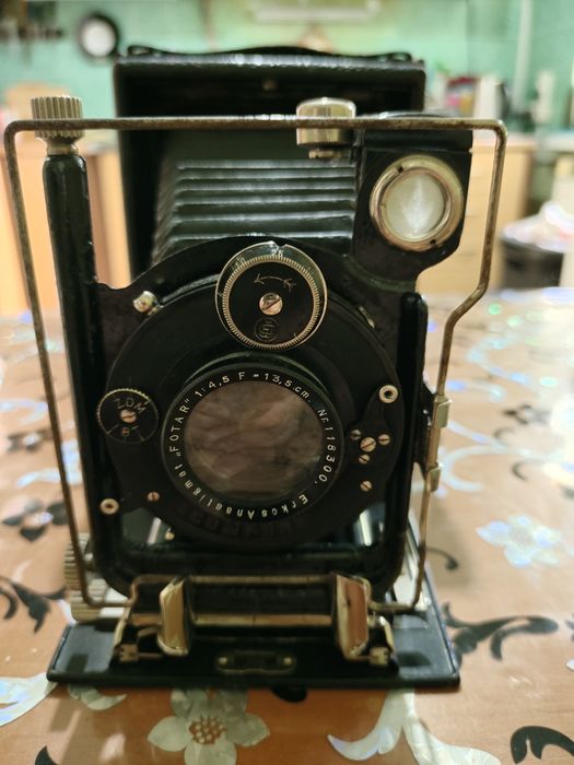 Продам фотоаппарат Compur