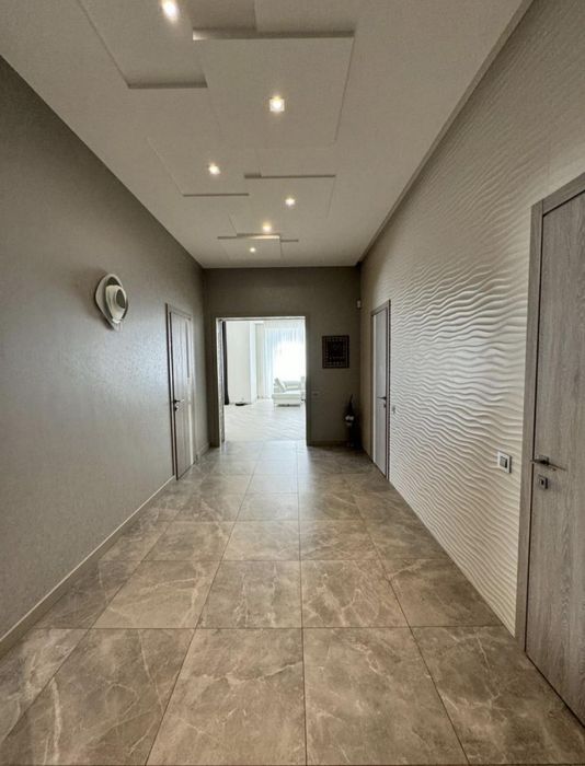 Продажа нового дома с бассейном в Совиньоне 2, Одесса