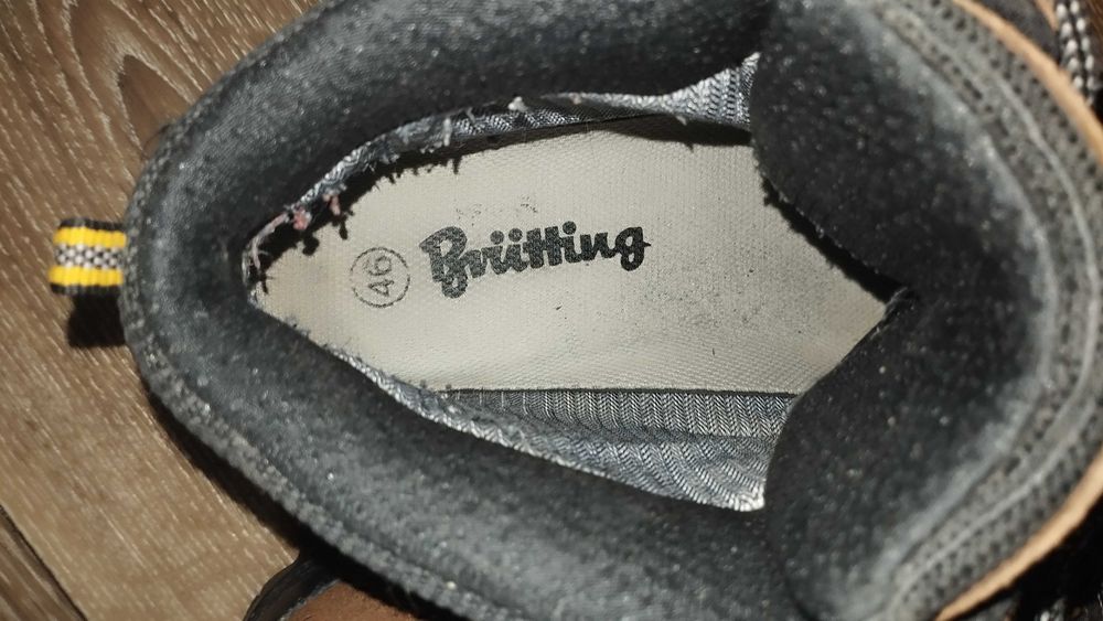 Ботінки трекінгові