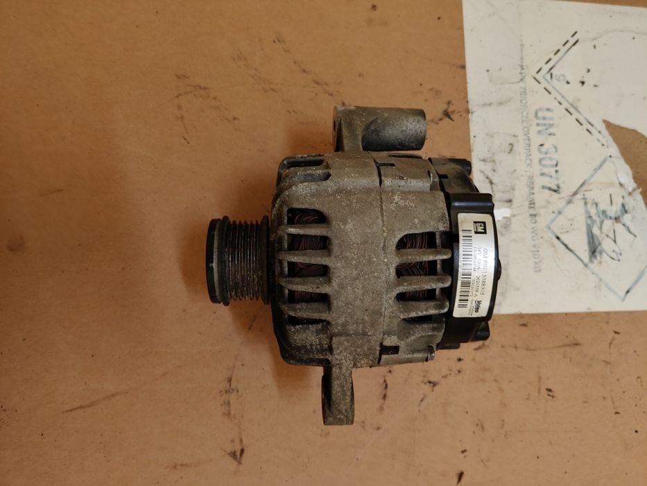 Alternator opel astra J 2.0 CDTI