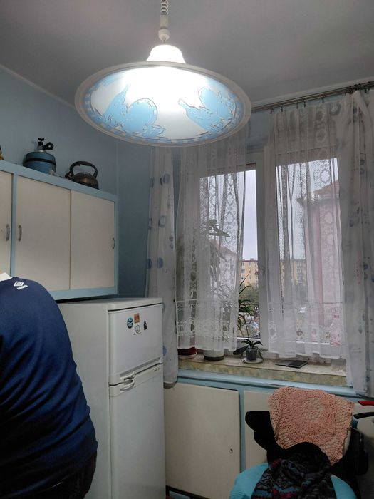 Pokój  17 m 2  - na wynajem w mieszkaniu dwupokojowym .