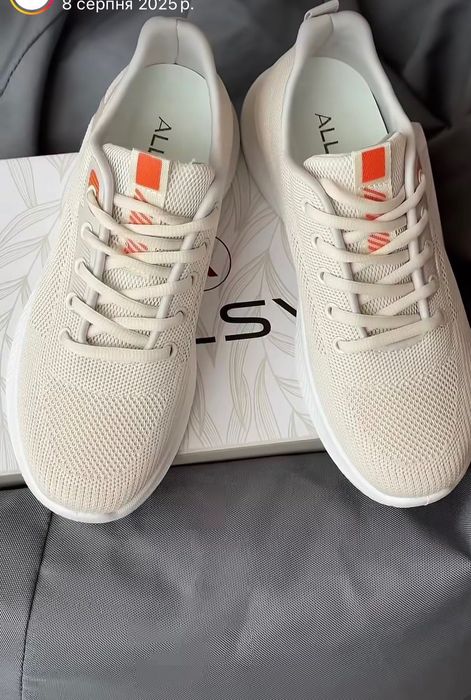 Кросівки жіночі, нові, new balance