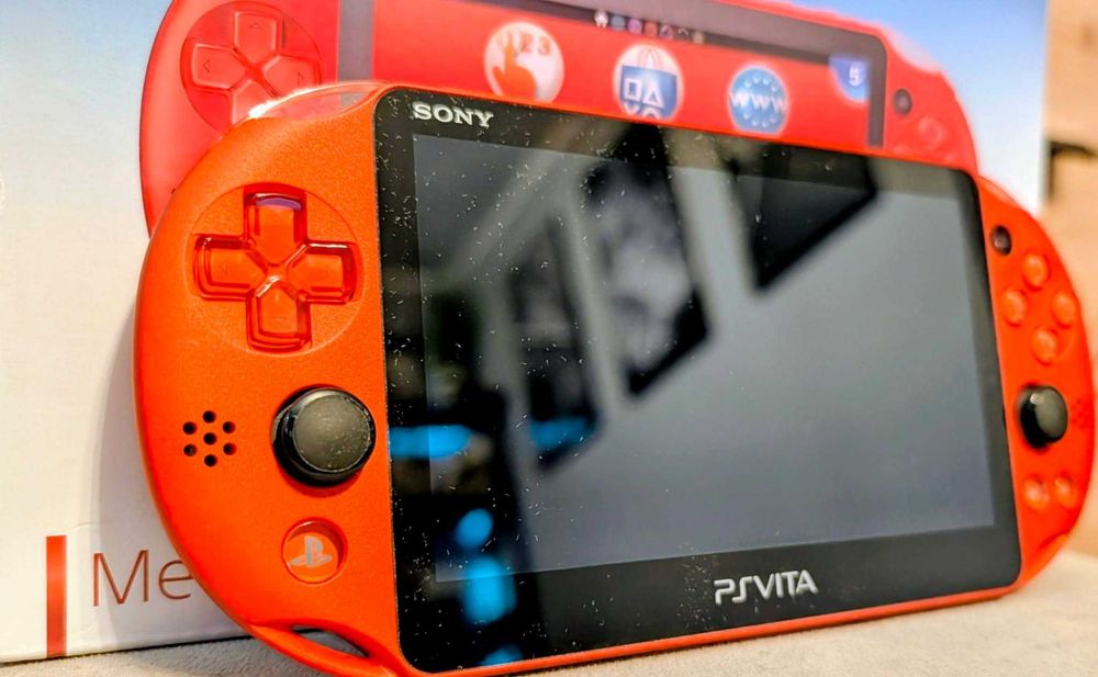 PsVita Slim Metallic Red