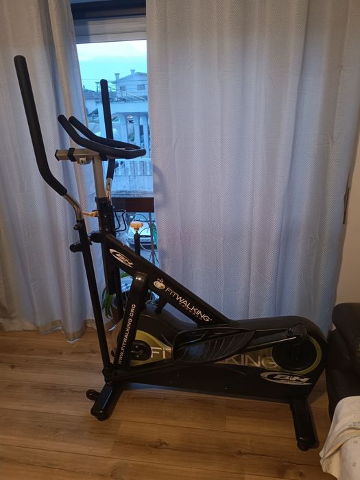 Bicicleta elíptica BH