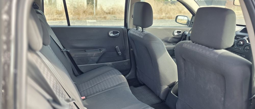 2006 - Renault Megane 1.5 DCI Económico