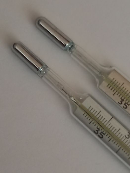 Термометр медициеский ртутный Времён СССР 1979г.в. Therm. Normalglas.