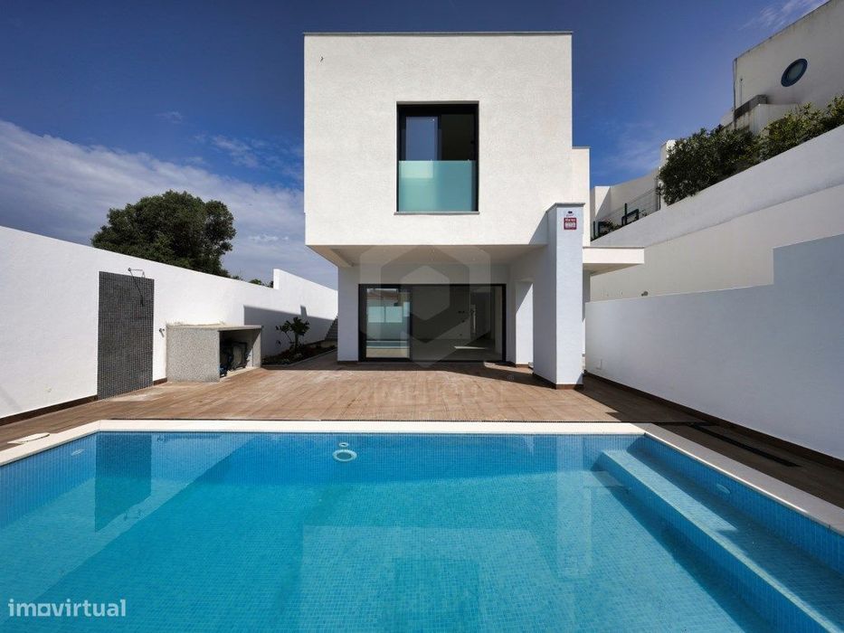 Modern Villa in Final Construction Phase