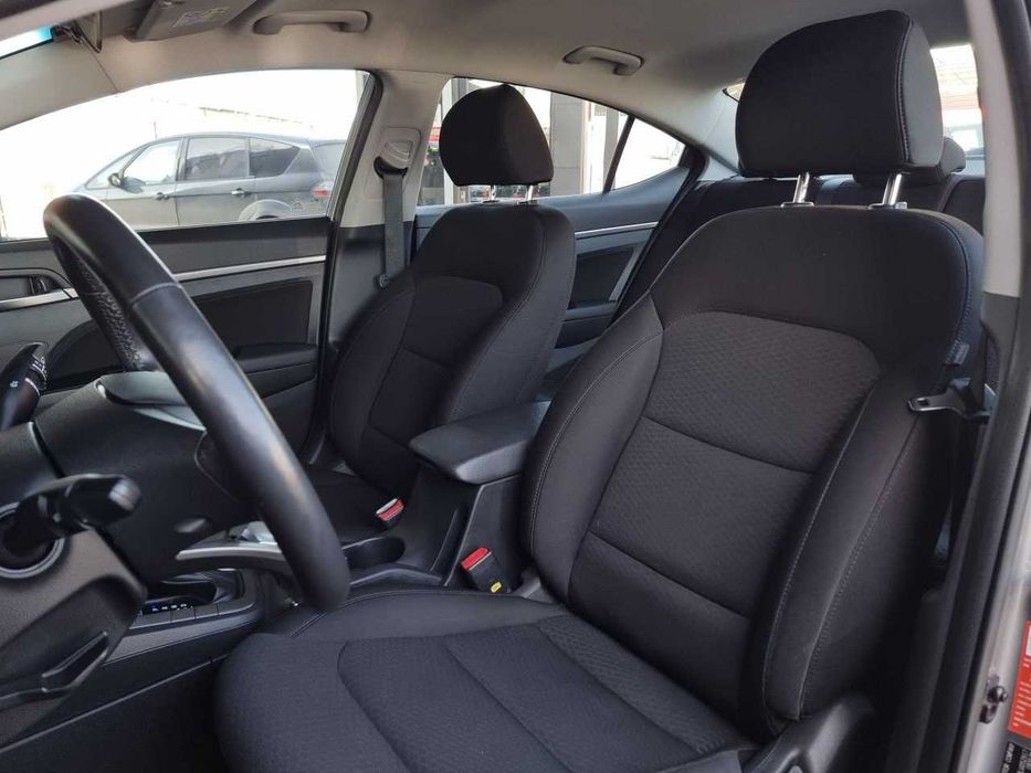 Продам  Hyundai Elantra 2020. Можна в розстрочку, під викуп.