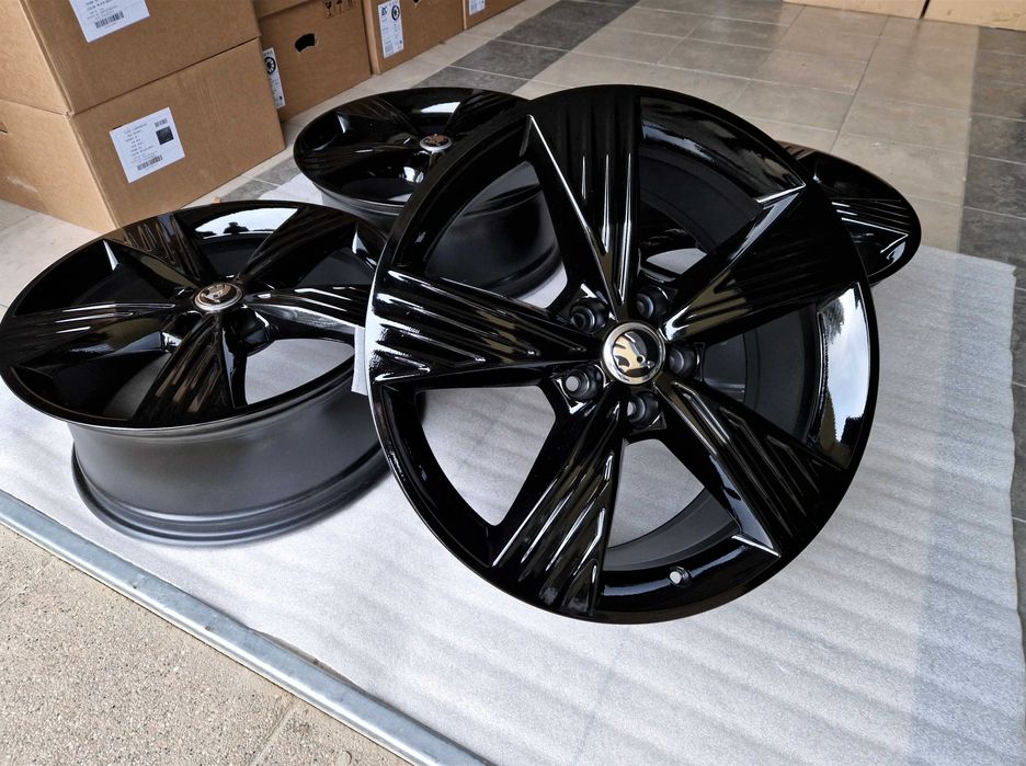 Alufelgi 19 5x112 Skoda Octavia Kodiaq Superb Yeti Karoq Czarne ! 298#