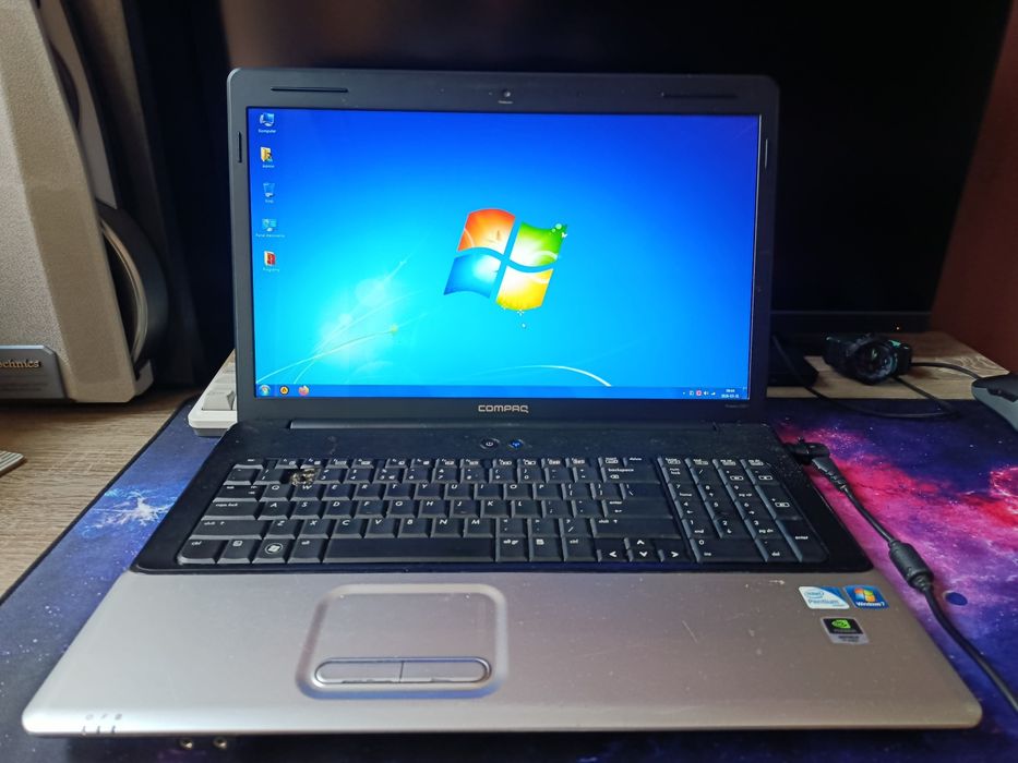 Laptop HP Compaq Presario CQ71. 17 cali (1600x900) Intel T4300 2,1ghz 4gb RAM  320gb HDD Windows 7 Pro z oryginalnym kluczem