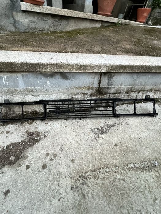 Grelha  Datsun……….