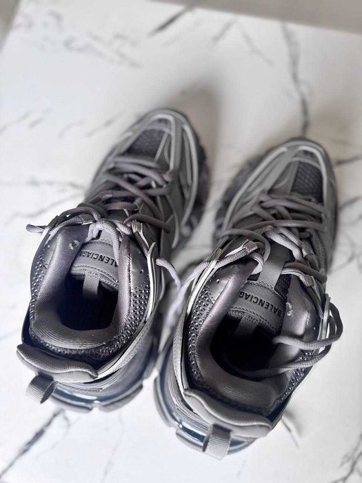Wyprzedaż! -50% Sneakersy Balenciaga Track! 38