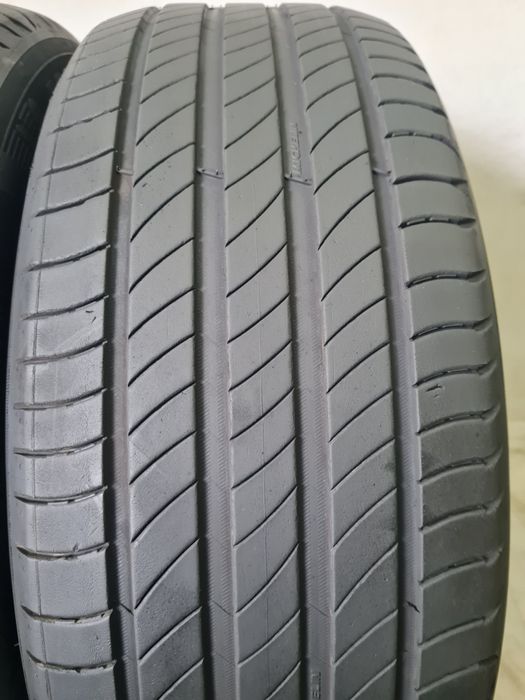 225/55R18 Michelin Primacy 4.