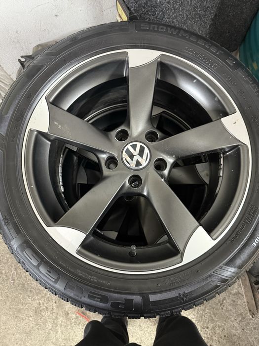 Продам титани 5/112/r17