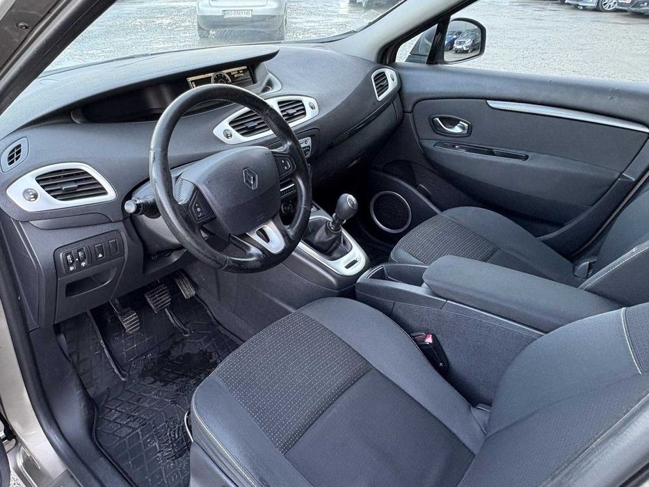 Продам Renault Grand Scenic 2009р. #73702