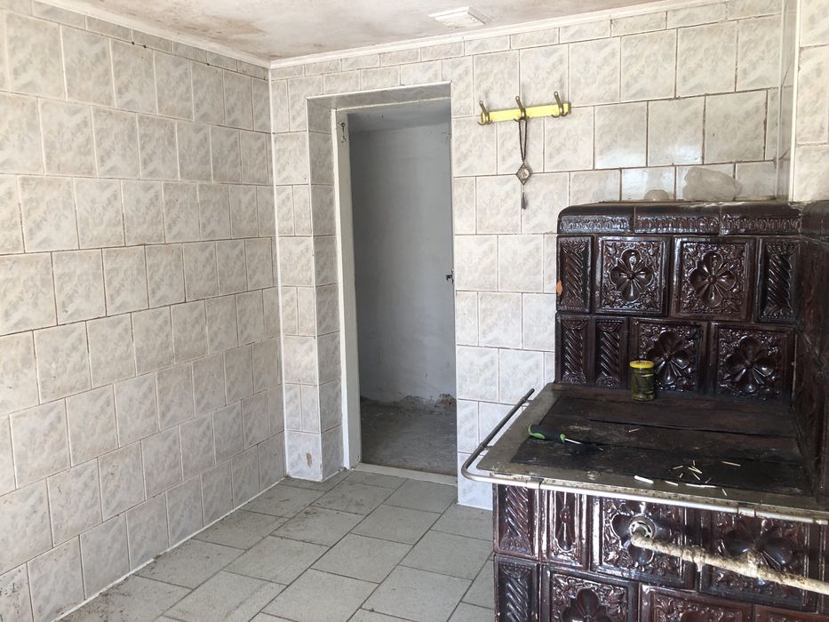 Продається будинок в центрі села Уличне