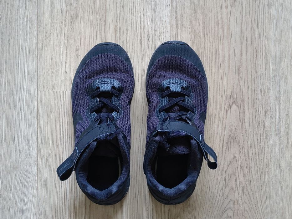 Nike revolution 6 flyeasy 33.5
