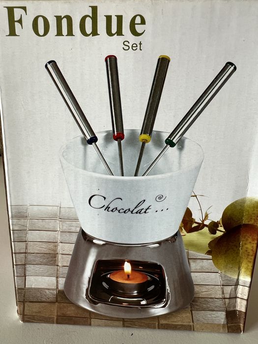 FONDUE DE CHOCOLATE. NOVO