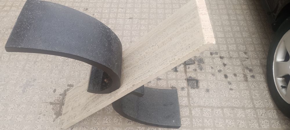 Mesa de entrada pedra64284144038275122