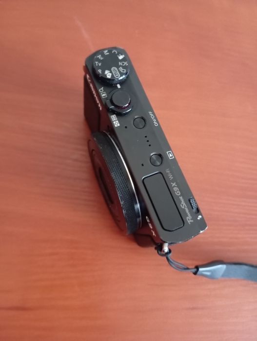 Продам цифровий фотоапарат Cenon G9x