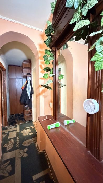 ПРОДАЖ 2-кімнатної квартири вул. Покровська