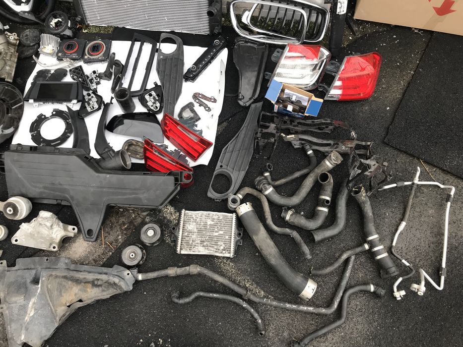 Продам патрубки бмв ф30