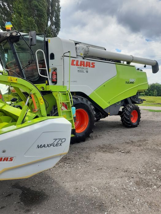 Комбайн Claas Tucano 580