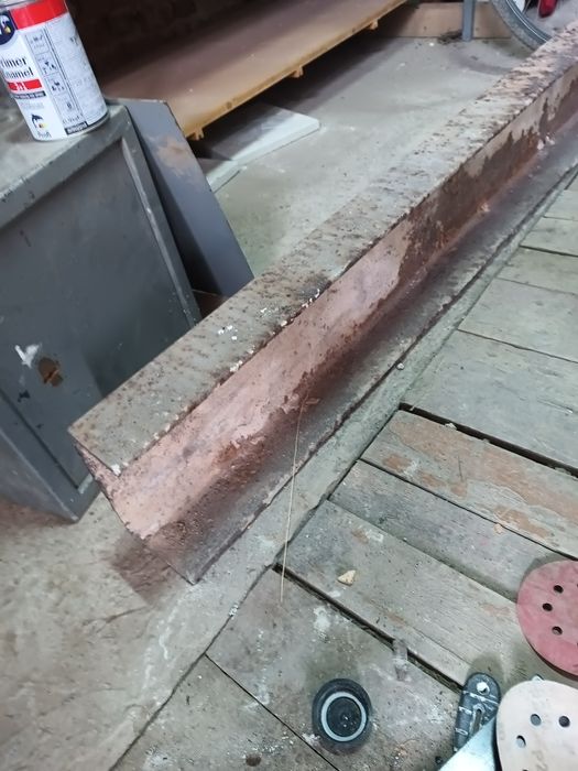 Продам швелер 24