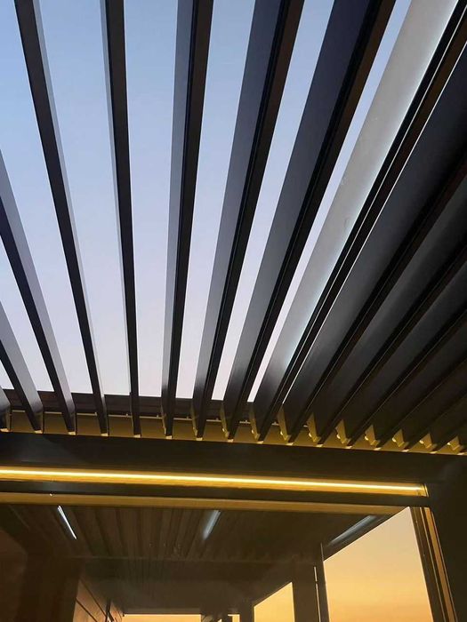 Pergola aluminiowa, ogrodowa, zadaszenie tarasu, carport