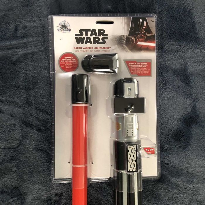 Легендарний Світловий меч Дарта Вейдера Зоряні війни Дісней зі звуком