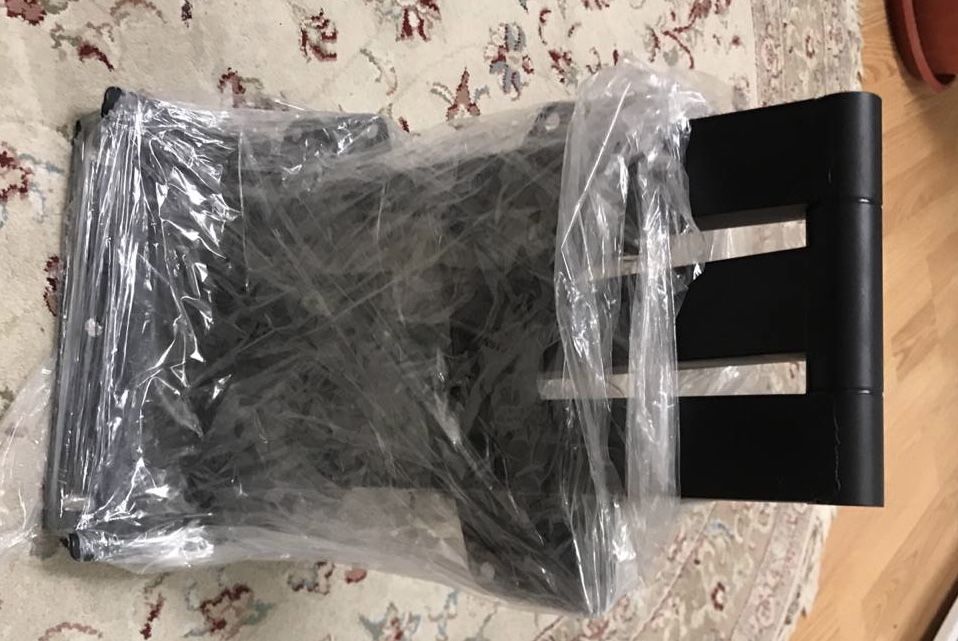 Настенное крепление для телевизора charmount