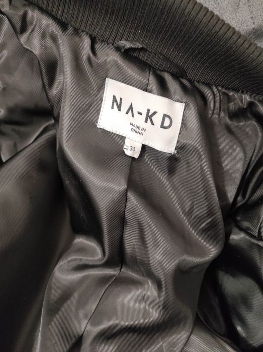 Kurtka futro czarna 34 36 38 oversize krótka na-kd