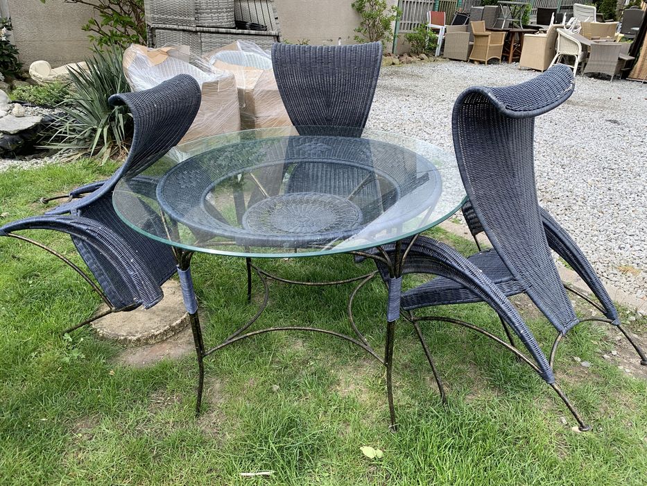 Fotele ratanowe bujane idealne na prezent