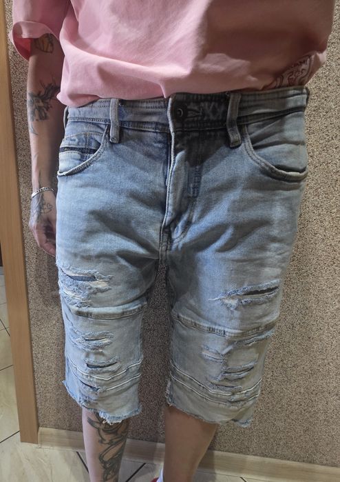 Spodnie jeansy krótkie CROPP