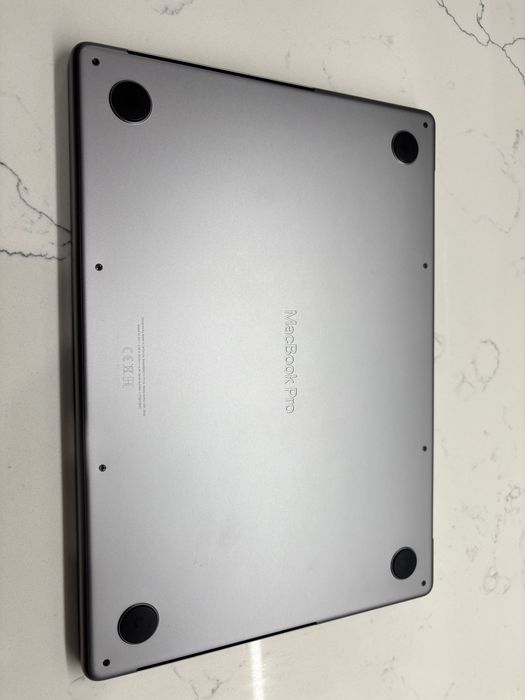 MacBook M1 Pro 16GB como Novo